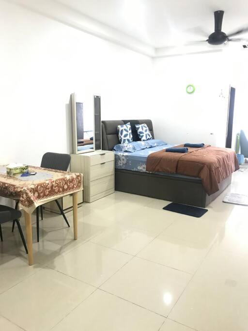 Cozy Shaftesbury High Floor King Bed & Wifi With Parkin Netflix 189 * Cyberjaya