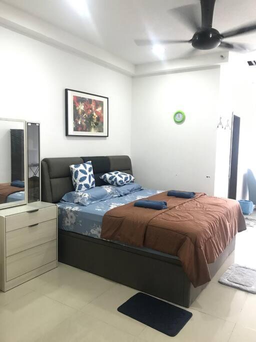 Cozy Shaftesbury High Floor King Bed & Wifi With Parkin Netflix 189 Cyberjaya