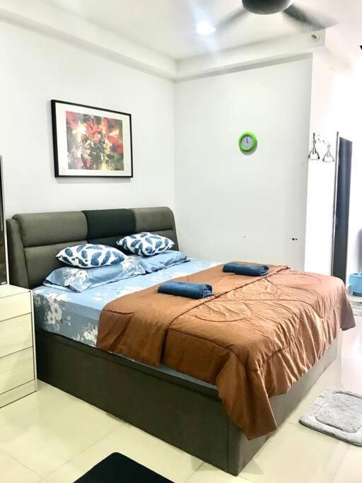Apartment Cozy Shaftesbury High Floor King Bed & Wifi With Parkin Netflix 189 *